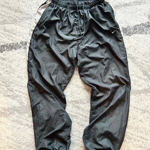 Nike vintage Men's Black Athletic Pants